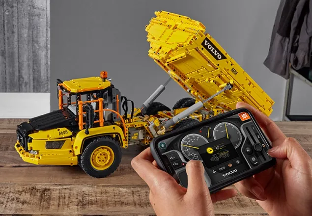 lego technic 42114 6x6 volvo articulated home 7 - لگو کامیون ولوو مفصلی (تکنیک) 42114 LEGO Volvo Articulated Hauler A60H