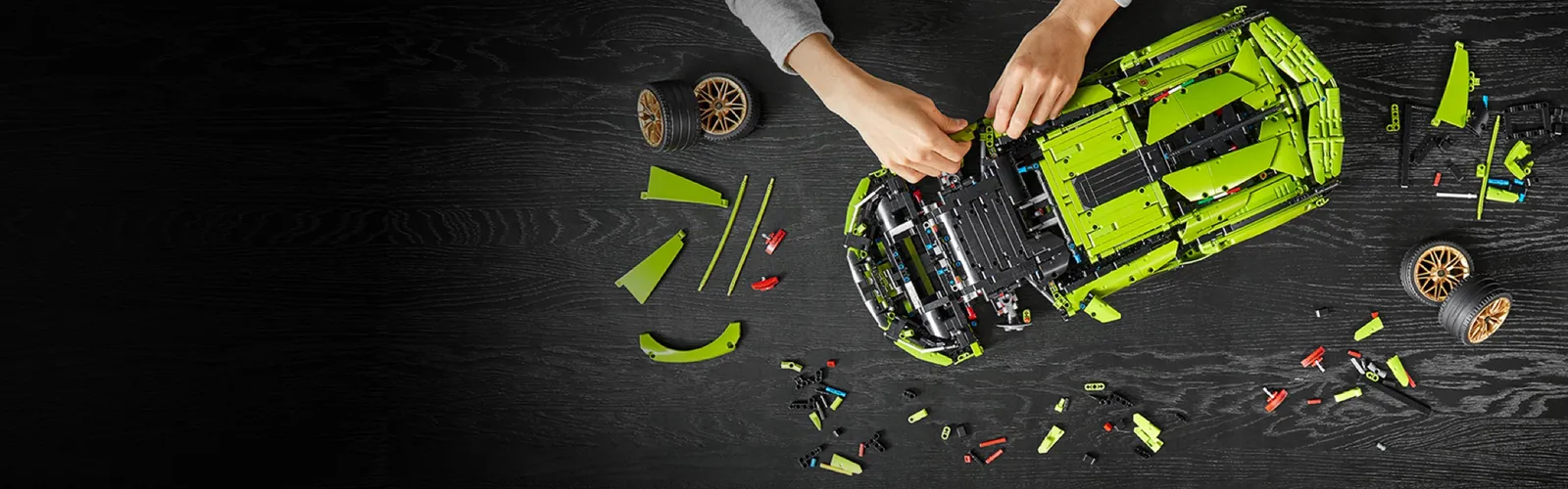 lego technic lamborghini 42115 home 8 - لگو تکنیک لامبورگینی سیان 42115 LEGO Lamborghini Sian FKP 37