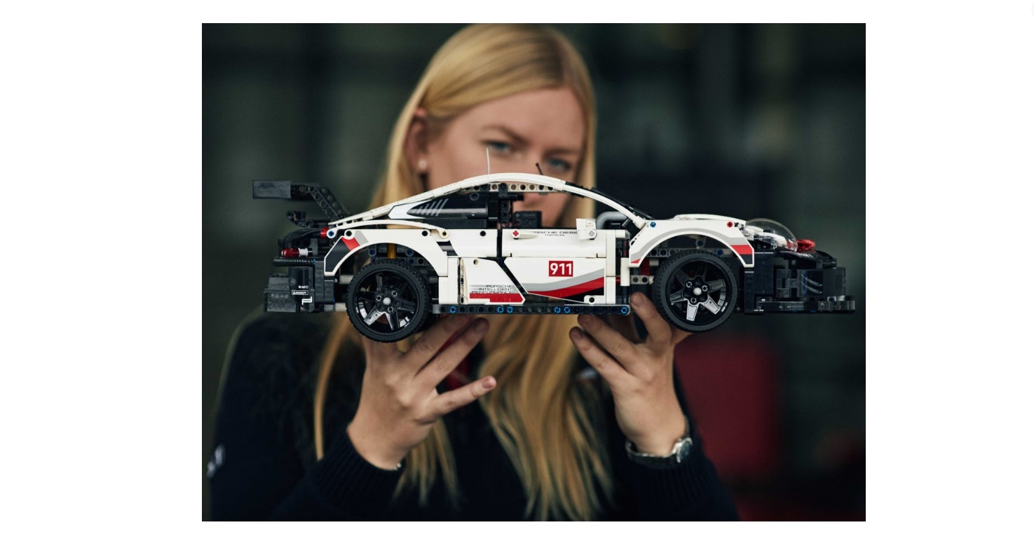 لگو تکنیک پورشه 911 مدل 42096 LEGO Porsche 911 RSR لگو تکنیک پورشه 911 مدل 42096 LEGO Porsche 911 RSR