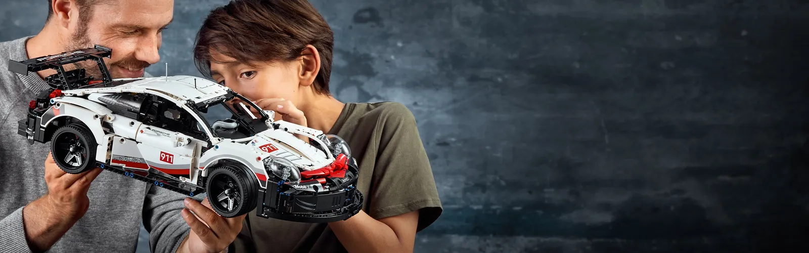 Lego Technic 42096 porsche 911 rsr 1 - لگو تکنیک پورشه 911 مدل 42096 LEGO Porsche 911 RSR