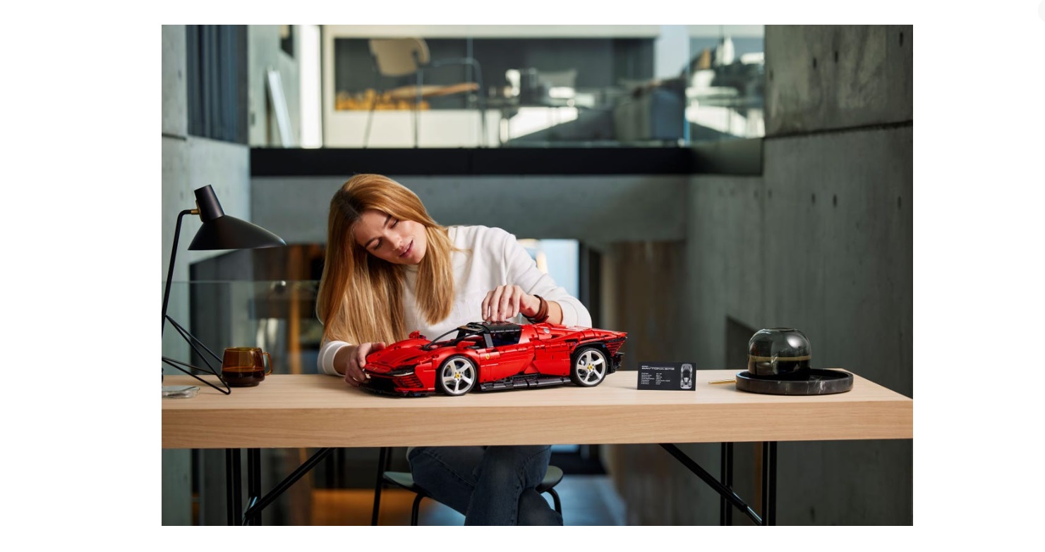 لگو فراری دیتونا (تکنیک) 42143 LEGO Ferrari Daytona SP3 لگو فراری دیتونا (تکنیک) 42143 LEGO Ferrari Daytona SP3