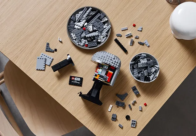 لگو کلاه خود مندلورین (جنگ ستارگان) 75328 LEGO The Mandalorian Helmet lego starwars Mandalorian Helmet h 75328 3 - لگو کلاه خود مندلورین (جنگ ستارگان) 75328 LEGO The Mandalorian Helmet