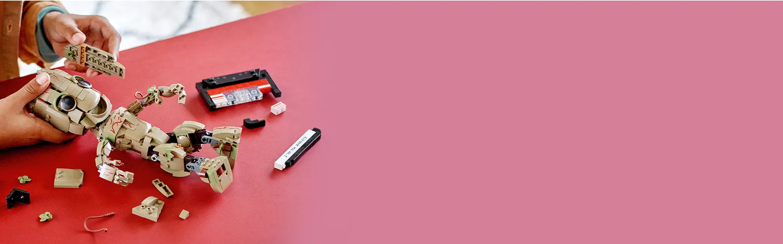 lego marvel I am groot h 76217 6 - لگو گروت (مارول) LEGO I am Groot 76217