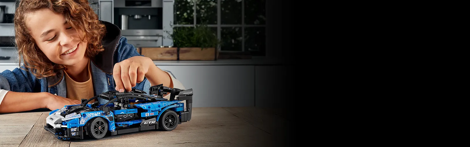 lego technic mclaren senna gtr h 42123 1 - لگو تکنیک مک لارن سنا جی تی آر McLaren Senna GTR&trade; 42123