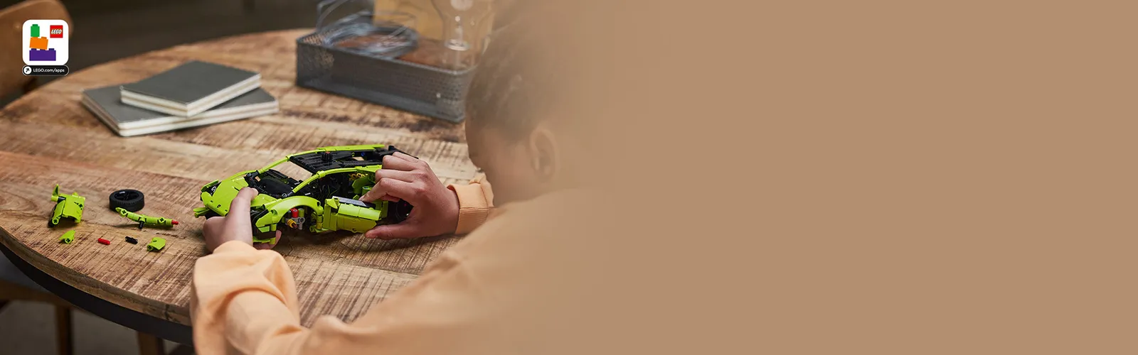 lego lamborghini huracan tecnica h 42161 7 - لگو تکنیک لامبورگینی هوراکان LEGO Lamborghini Huracan Tecnica 42161